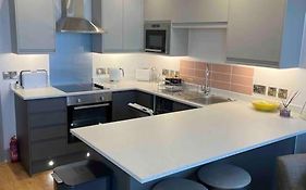 Luxury Sea View Apartment - One Bedroom